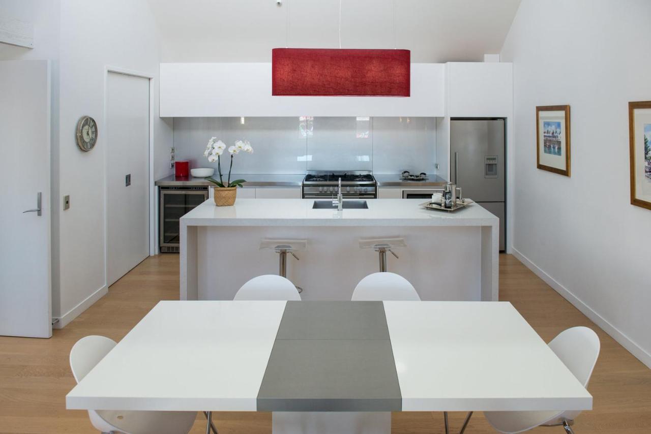 Luxurious Loft Apartments In The Heart Of Ahuriri Napier Esterno foto